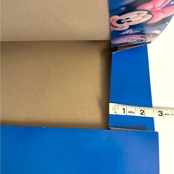 Disney Vintage Gift Box - Picture 4 of 6